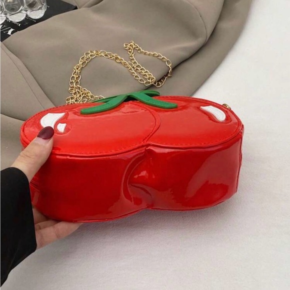 Red Cherry-Shaped Mini Crossbody Bag with Green Leaf Accent - Picture 6 of 10